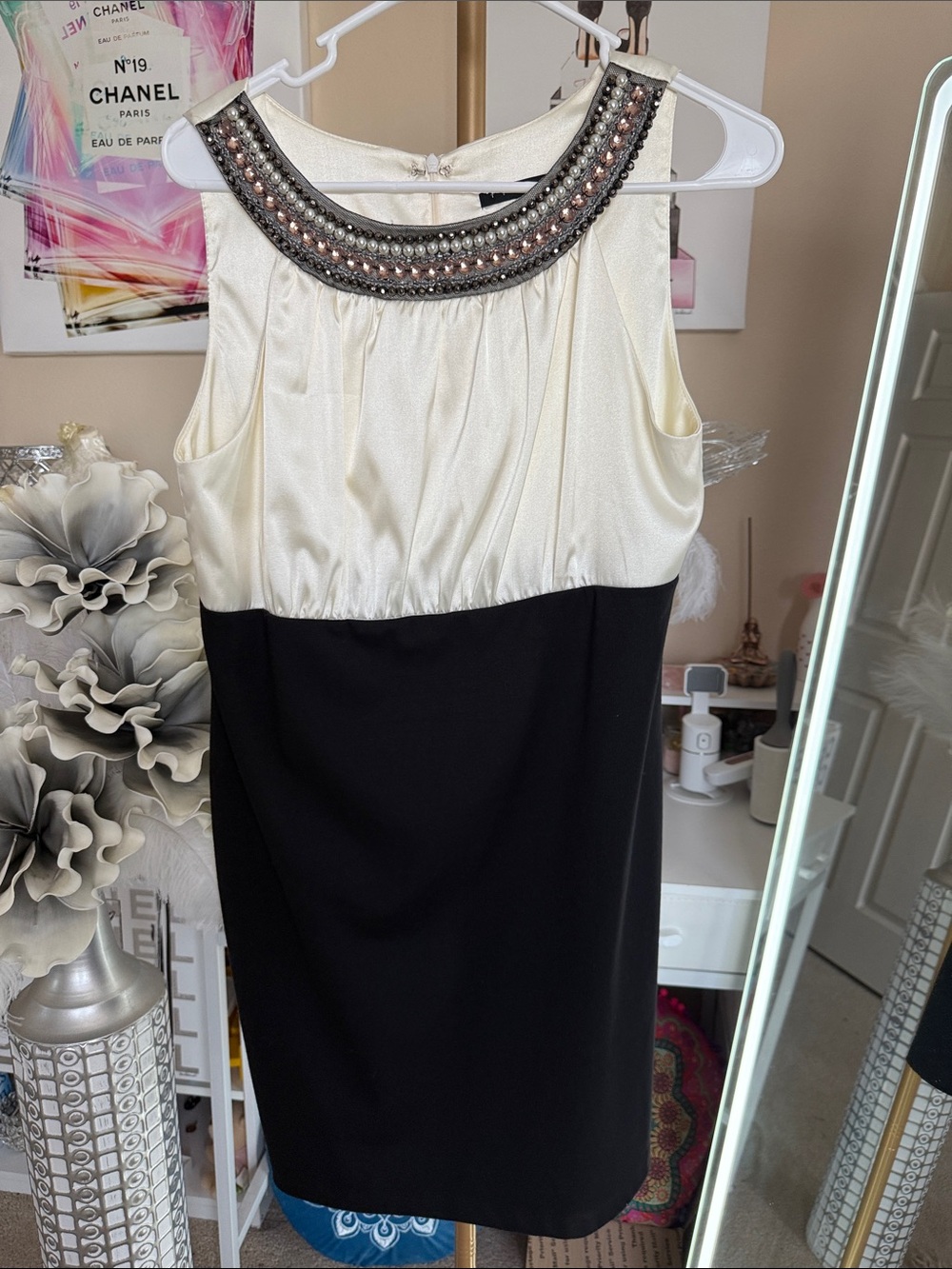 Tiana B. Cream & Black Beaded-Neck Sheath Dress